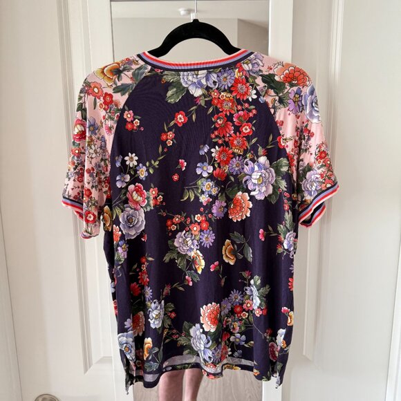 Johnny Was THE JANIE FAVORITE RAGLAN TEE‑ ELSA Size Medium Color Purple Pink - Picture 4 of 4